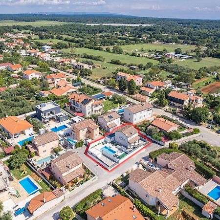Casa Tara Three-Bedroom Holiday Home PUY 외부 사진