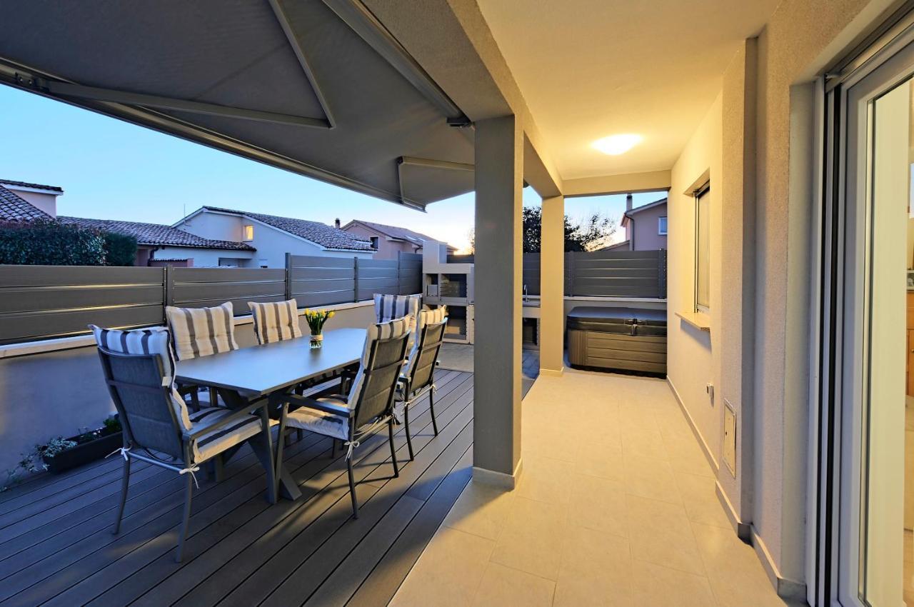 Casa Tara Three-Bedroom Holiday Home PUY 외부 사진