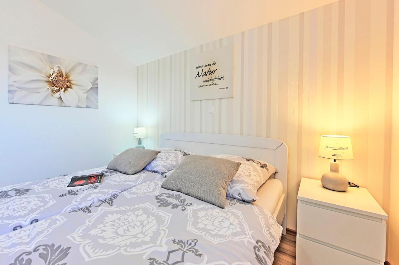 Casa Tara Three-Bedroom Holiday Home PUY 외부 사진