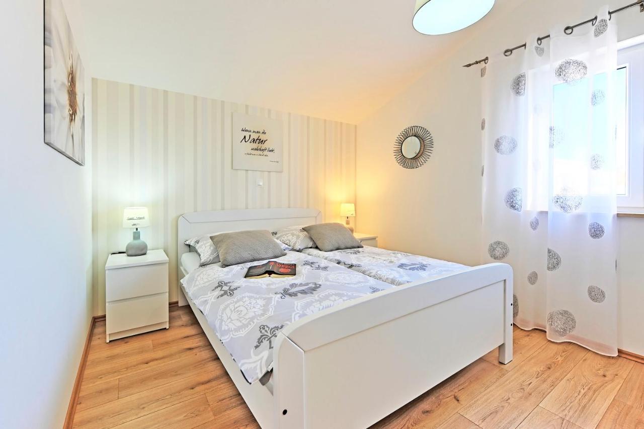Casa Tara Three-Bedroom Holiday Home PUY 외부 사진