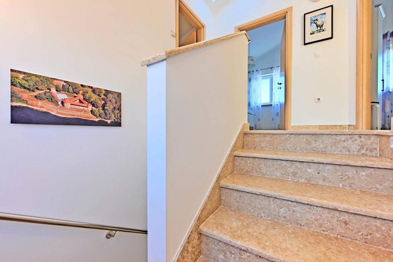 Casa Tara Three-Bedroom Holiday Home PUY 외부 사진